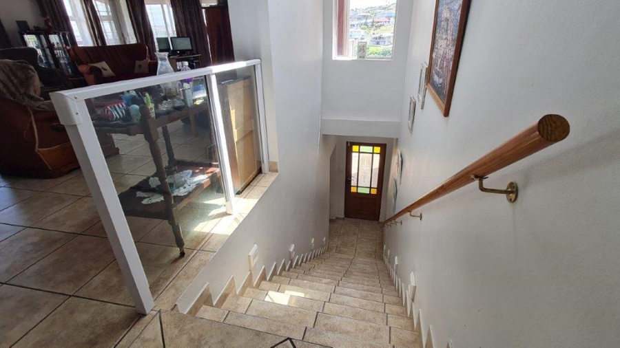 3 Bedroom Property for Sale in Dana Bay Western Cape